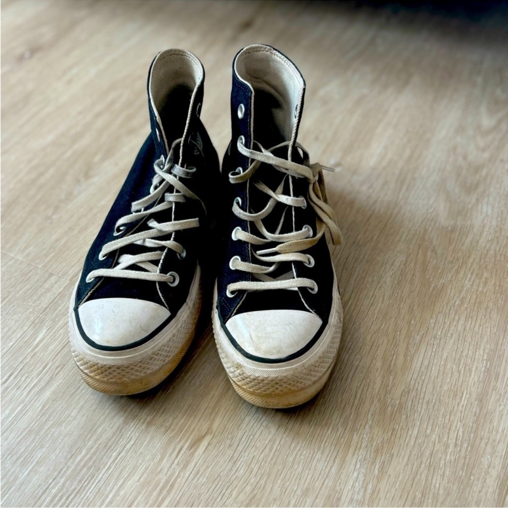 Platform Converse